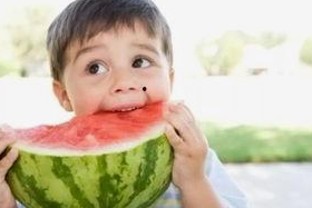 揭秘娱乐圈“吃瓜酱00后”与51黑料网独家爆料