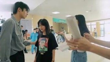 51黑料揭秘娱乐圈蛙蛙跳与吃瓜美少女故事