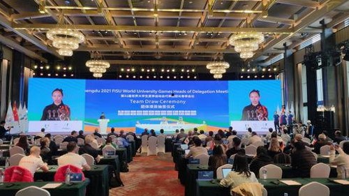 黑料网揭秘娱乐圈化妆与明星魅力秘籍