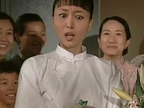 娱乐圈的金鱼眼与吃瓜视频热潮背后的故事