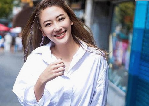 揭秘娱乐圈吃瓜资源背后的运作与明星影响力变迁