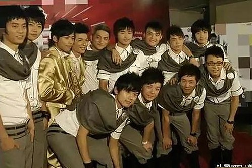 揭秘娱乐圈幕后花絮与明星动态